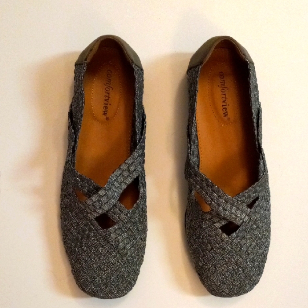 Comfortview Gray Woven Flats